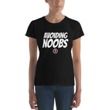 Avoiding Noobs Tee - Women - 00LvL